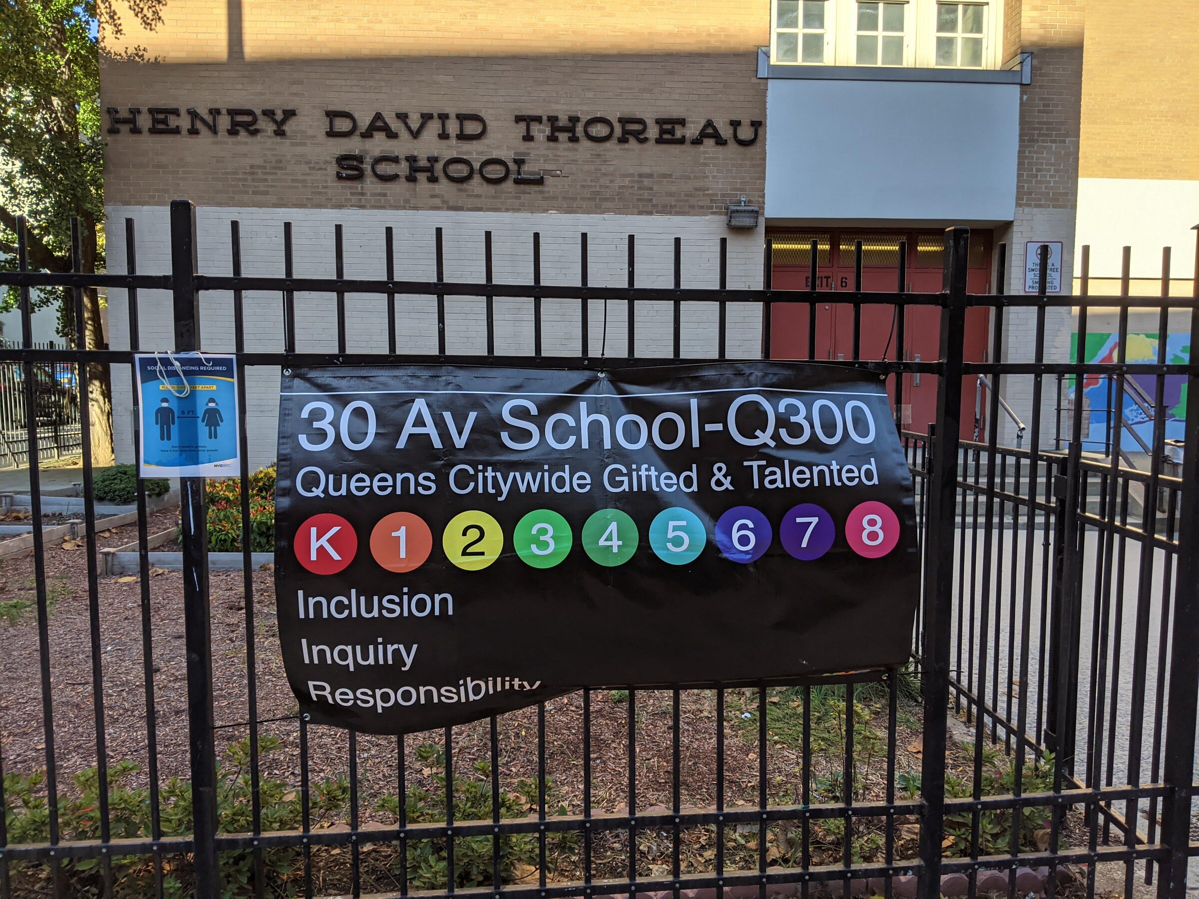 Q300: The 30th Avenue School